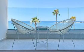 Phaedrus Living: Marina Sea View Flat 214 Emerald
